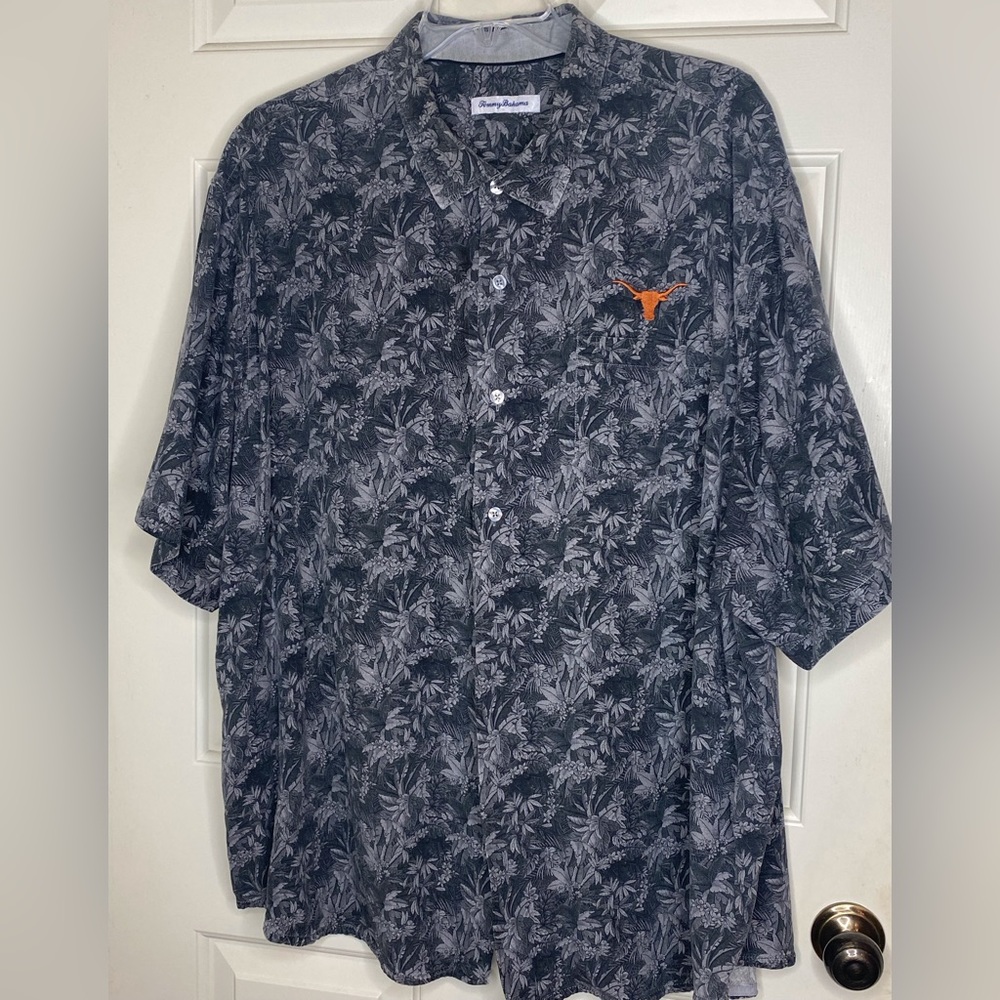 Tommy Bahama Hawaiian Shirt XXXL Like New, Original Owner — Smoke Free Home